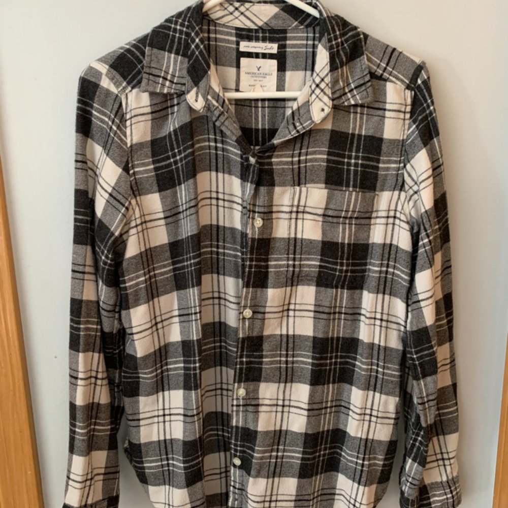 Black and white button up flannel
